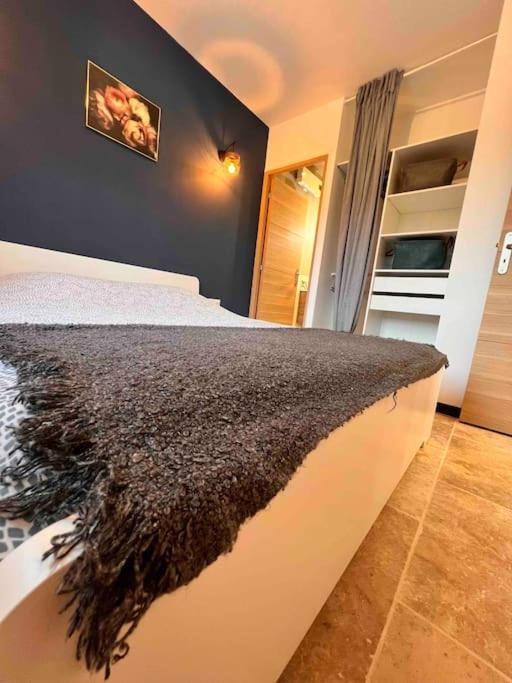 Ferienwohnung Loft Pied De Coline Au Calme Ginasservis Exterior foto